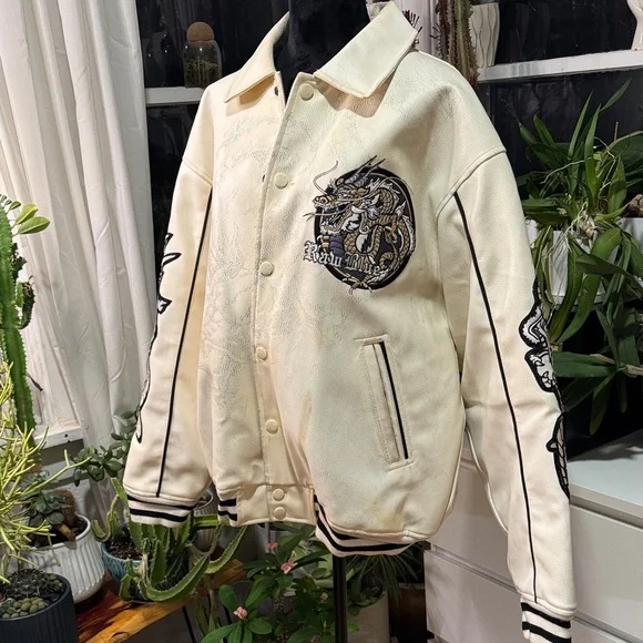 Cream Bomber Jacket with Dragon Embroidery - Picture 3 of 16